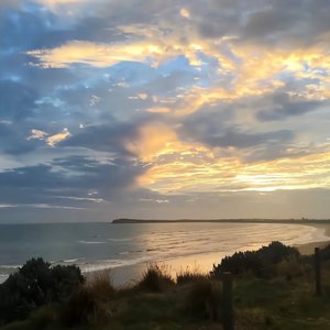 放学后代理妻子3毕业典礼是孕妇
